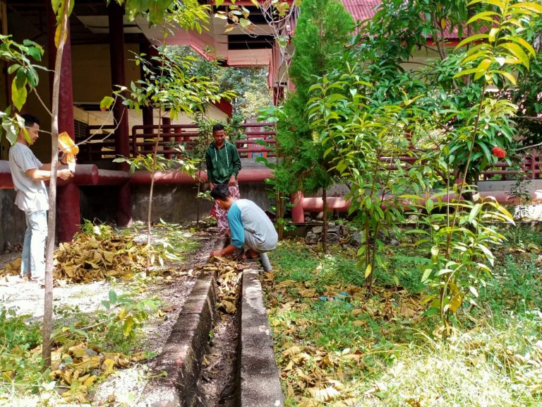 Bakti Lingkungan Program Studi Pendidikan Kimia