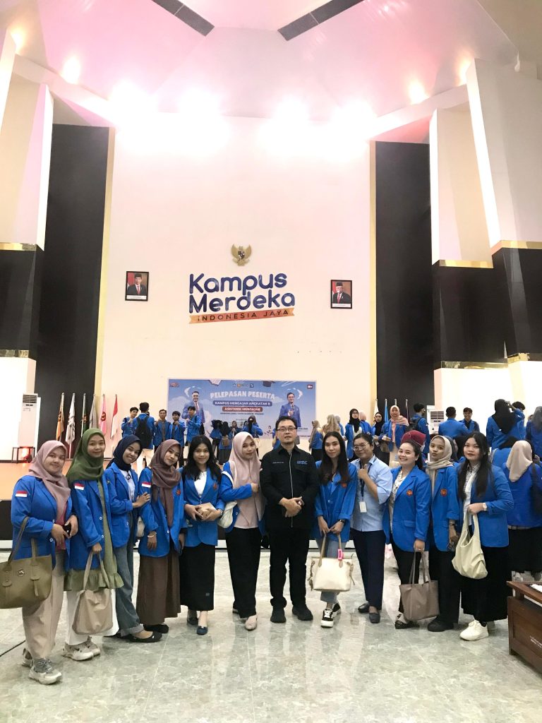 Sebanyak 14 mahasiswa dari prodi Pendidikan Kimia FKIP berhasil lolos dalam seleksi Program Kampus Mengajar.