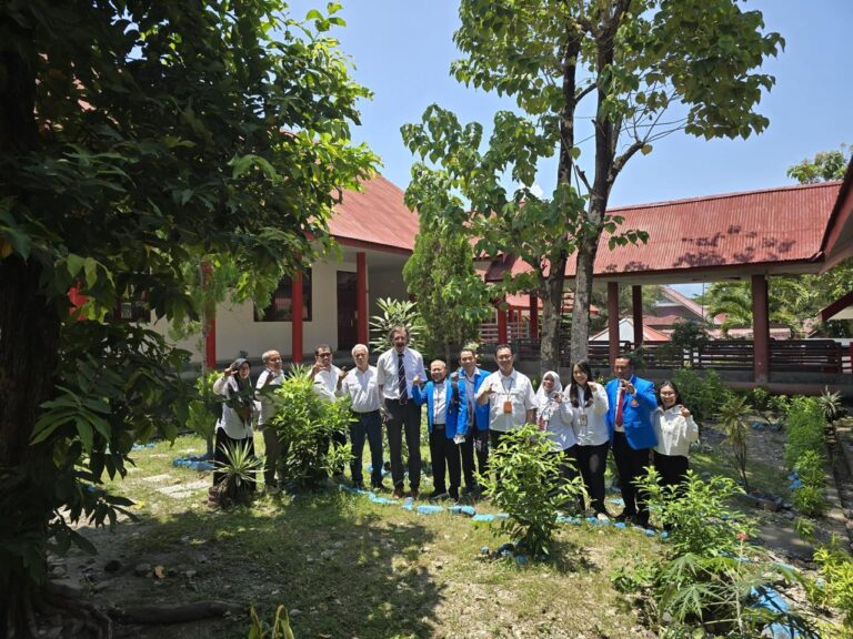 Menuju Akreditasi Internasional, Prodi Pendidikan Kimia FKIP Untad Dikunjungi Asesor ASIIN dari Jerman